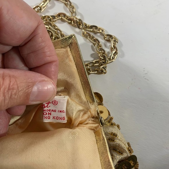 50s or 60s Vintage Gold Sequin Evening Bag by Mister Ernest Simon - Picture 6 of 6